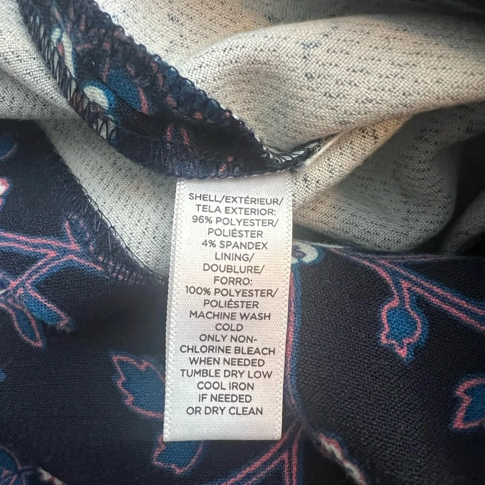 EUC - Loft - navy floral sheath dress - size 12 petite - Picture 7 of 7